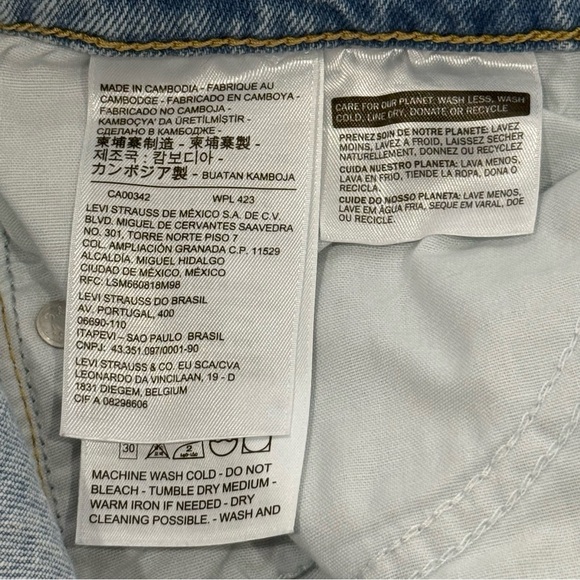 Levi’s Wedgie Premium Icon Fit Jeans Straight Leg Tango Light Wash Size 27 Chic - Picture 9 of 13